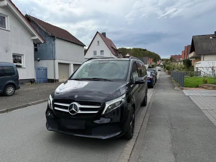Mercedes-Benz V-Class