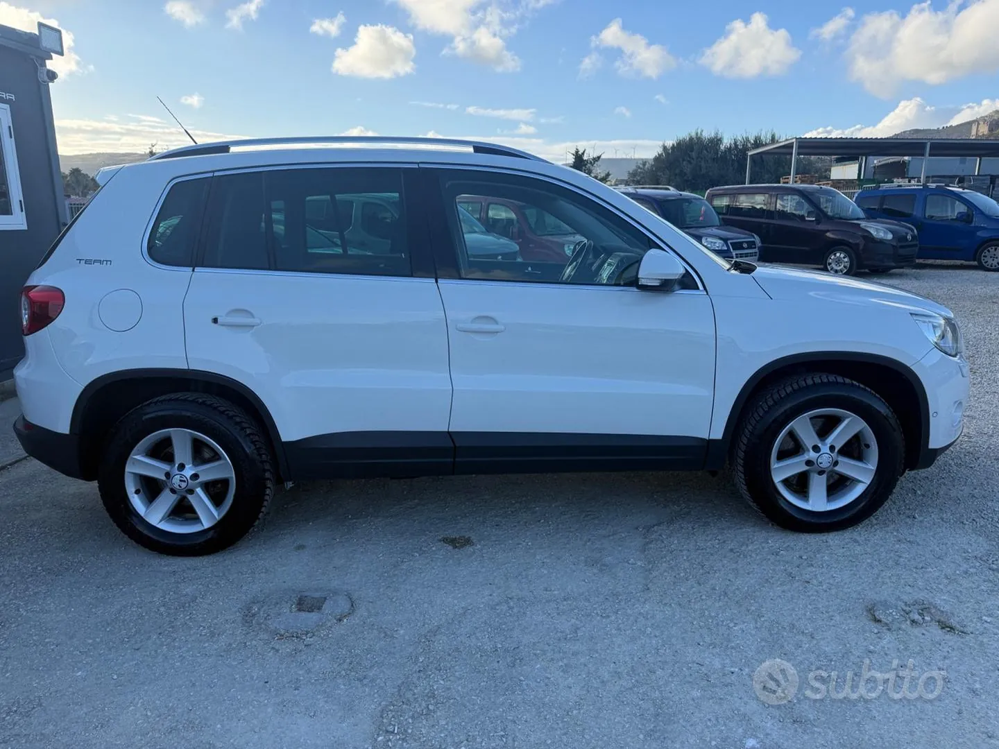 Volkswagen Tiguan 2010 photo 3