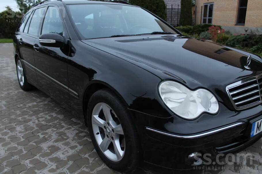 Mercedes-Benz C200 2007 photo 2