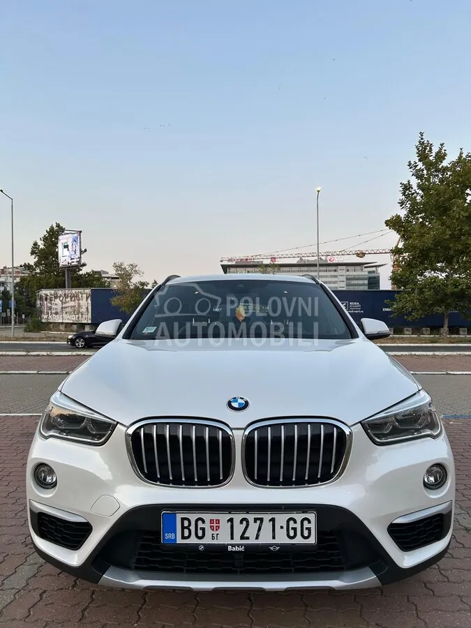 BMW X1
