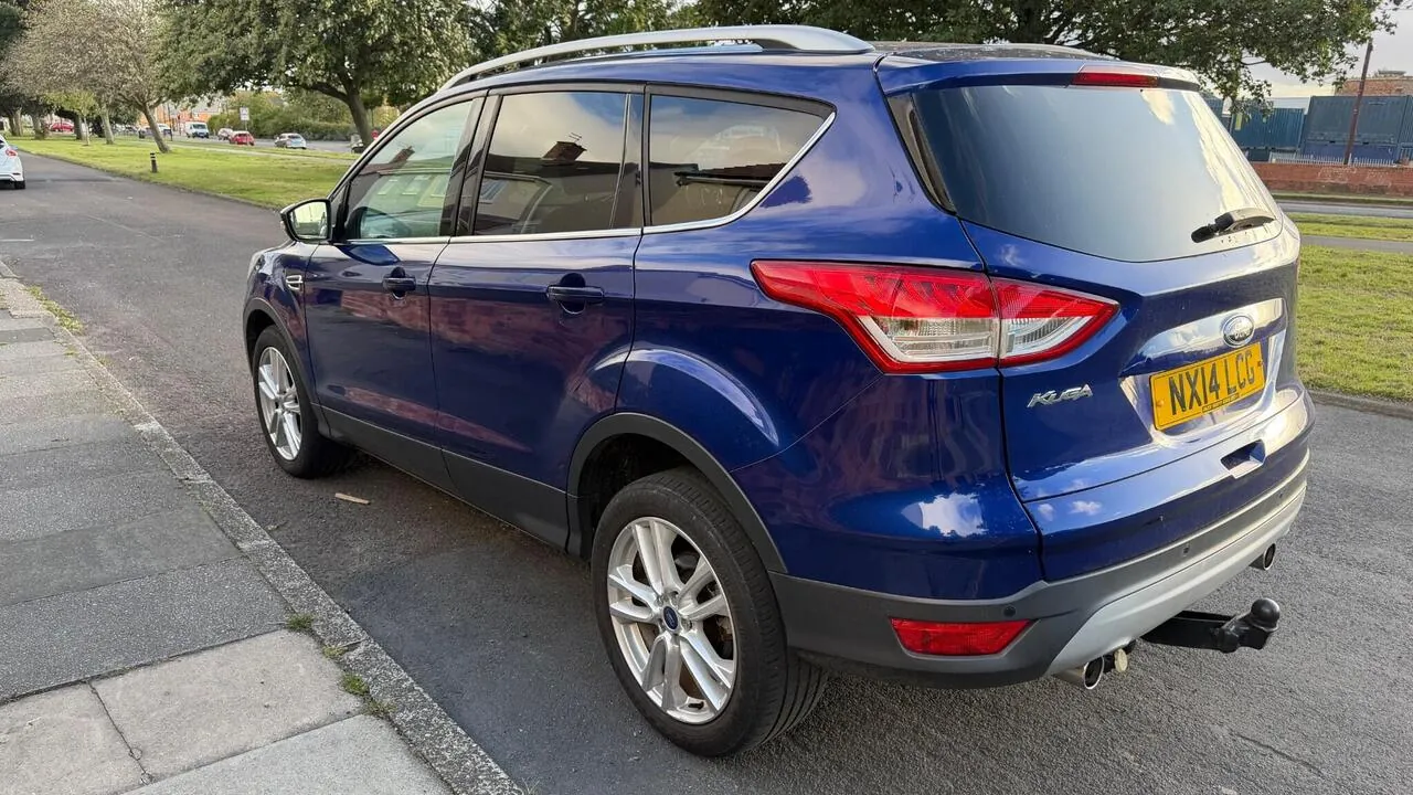 Ford Kuga 2014 photo 3
