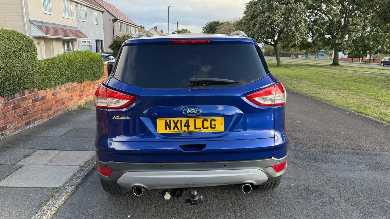 Ford Kuga 2014 photo 2
