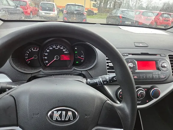 Kia Picanto 2013 photo 5