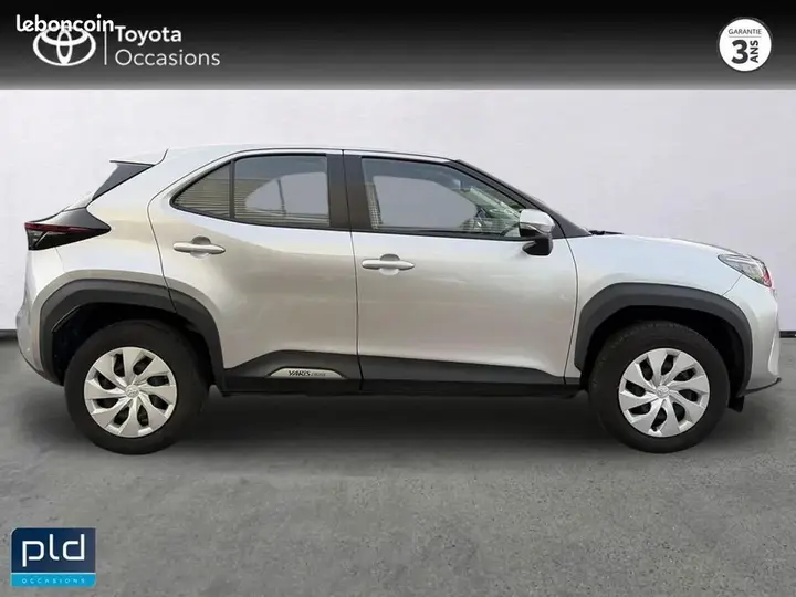 Toyota Yaris Cross 2025 photo 4
