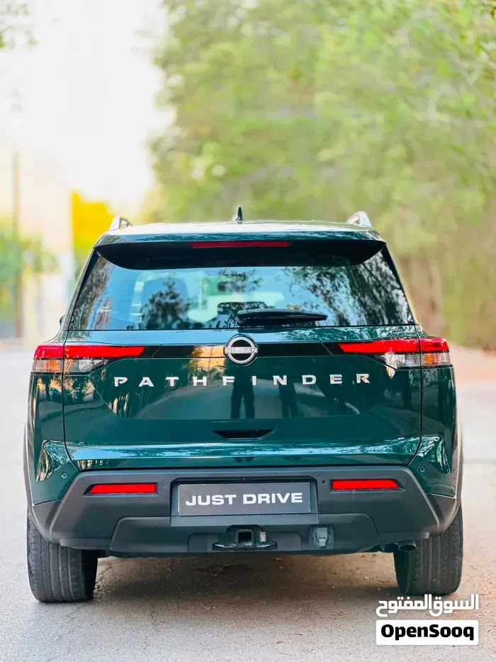 Nissan Pathfinder 2022 photo 2