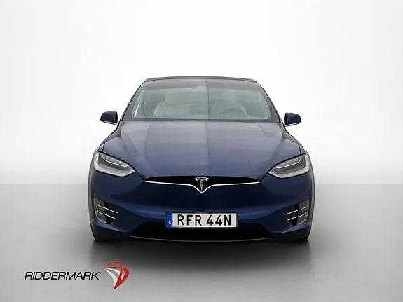 Tesla Model X 2020 photo 2