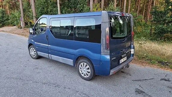 Opel Vivaro 2004 photo 4