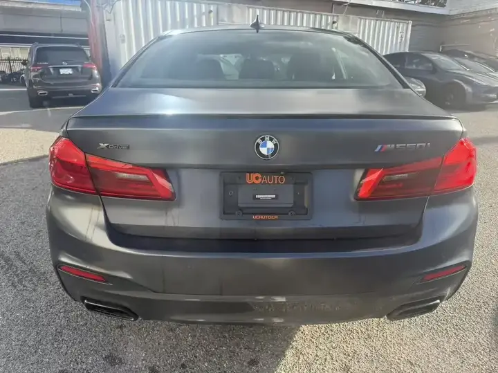 BMW 5 Series 2018 photo 4