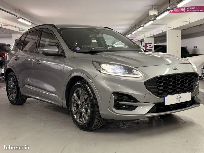 Ford Kuga 2023 photo 2