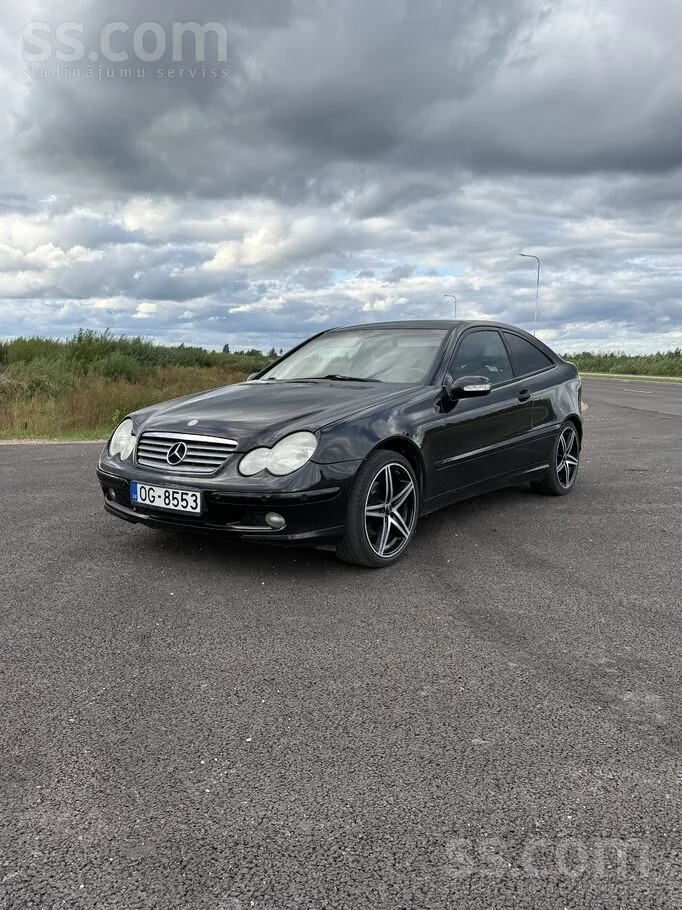 Mercedes-Benz C180