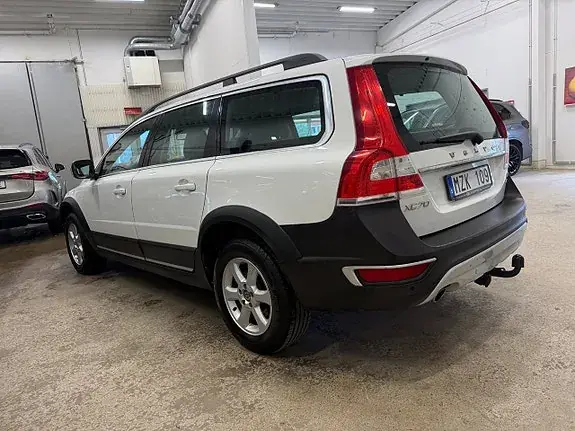 Volvo Xc70 2014 photo 2