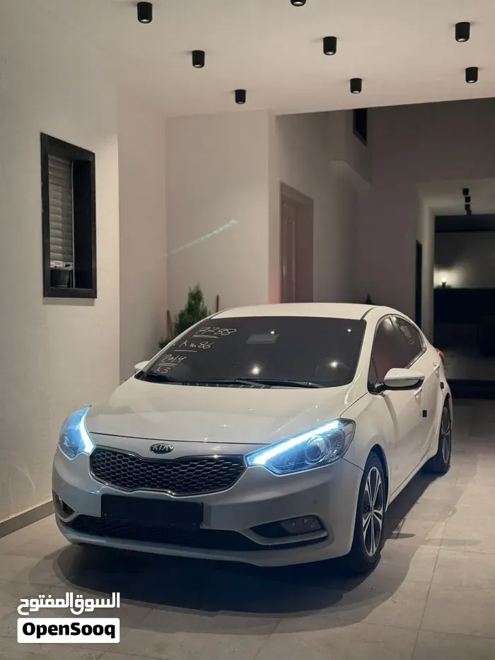 Kia K3 2014 photo 4