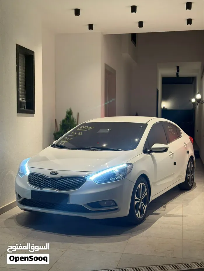 Kia K3 2014 photo 3