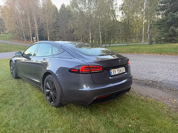 Tesla Model S 2023 photo 5