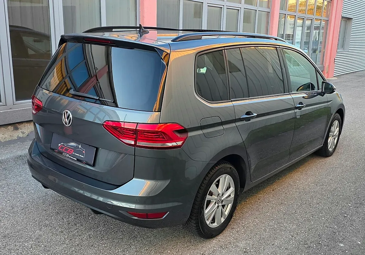 Volkswagen Touran 2020 photo 3