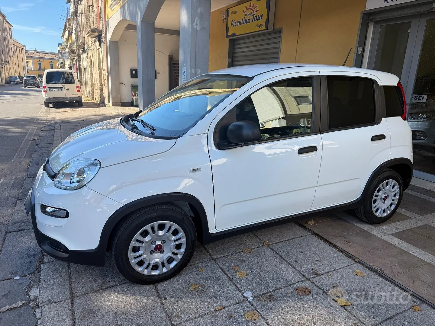 Fiat Panda 2023 photo 2