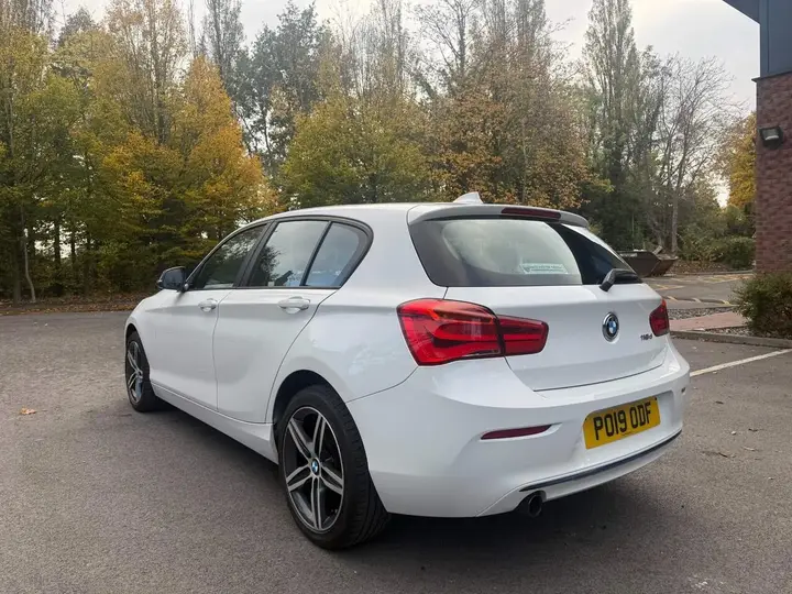 BMW 1 Series 2019 photo 4