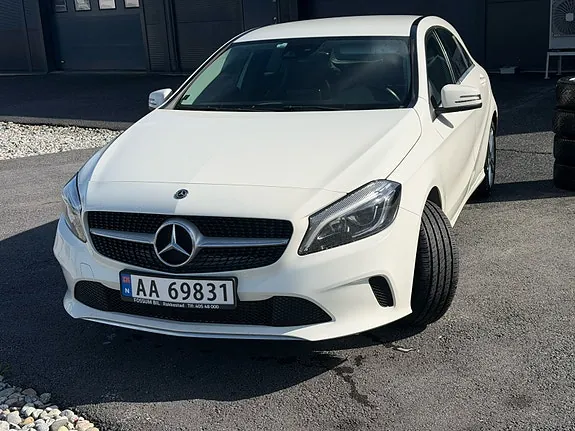 Mercedes-Benz A180