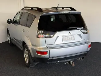 Mitsubishi Outlander 2012 photo 5