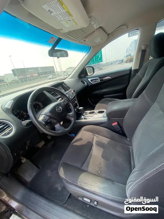 Nissan Pathfinder 2015 photo 3