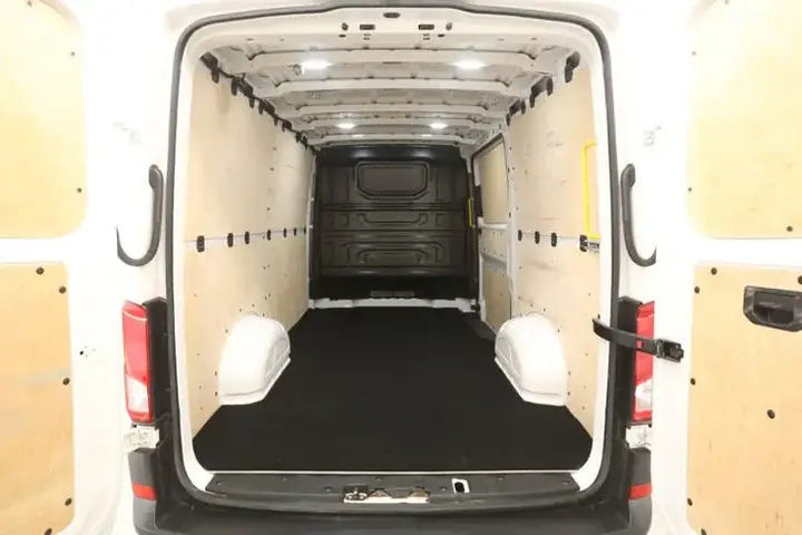 Volkswagen Crafter 2021 photo 3