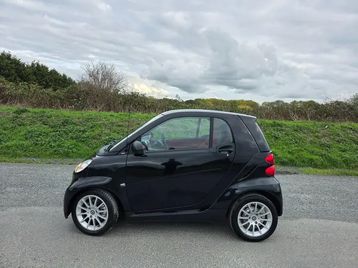 Smart Fortwo 2009 photo 4