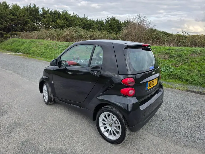 Smart Fortwo 2009 photo 5
