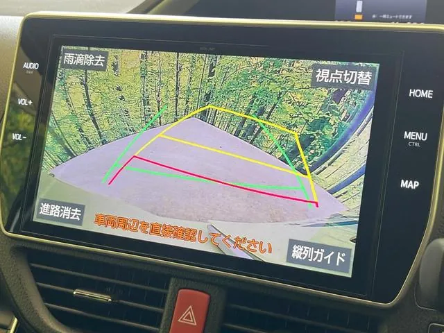 Toyota Voxy 2021 photo 4