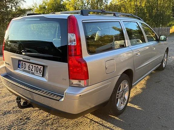 Volvo V70 2006 photo 5