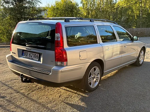 Volvo V70 2006 photo 3