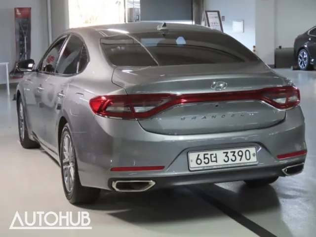Hyundai Grandeur 2017 photo 4