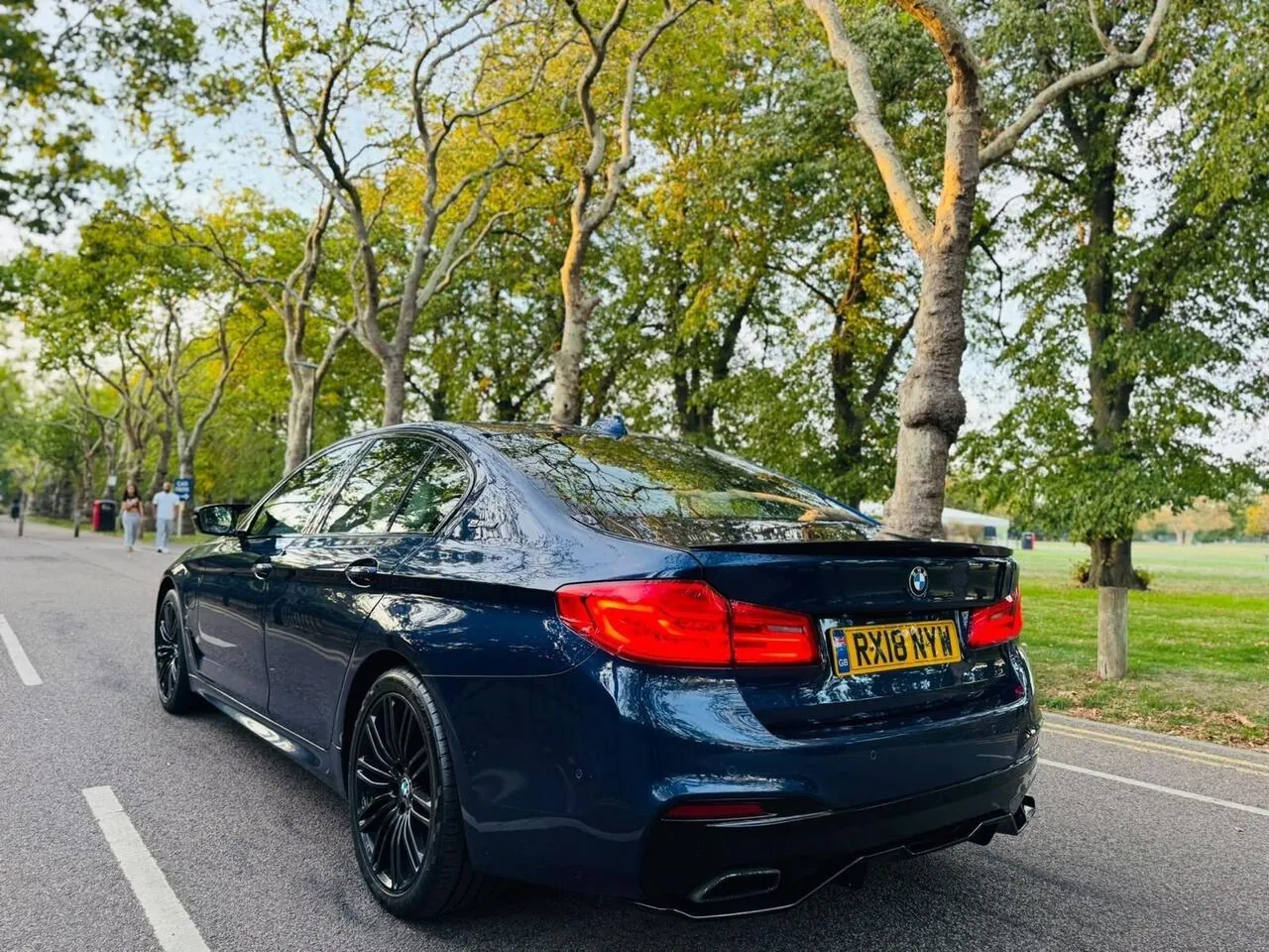 BMW 5 Series 2018 photo 4