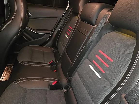 Mercedes-Benz A 180 2018 photo 4