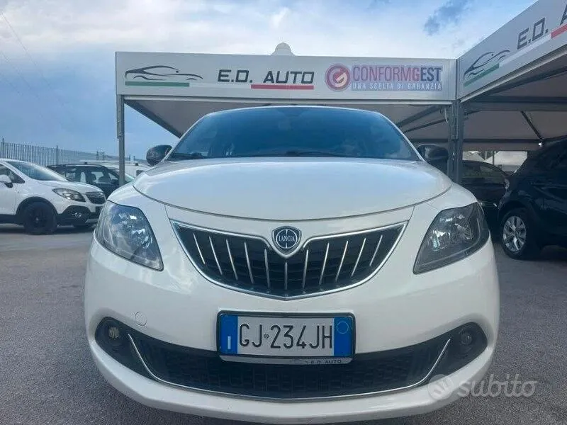 Lancia Ypsilon 2022 photo 4