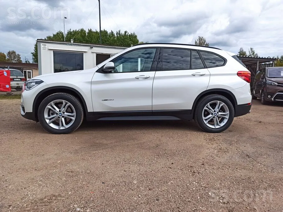 BMW X1 2017 photo 4