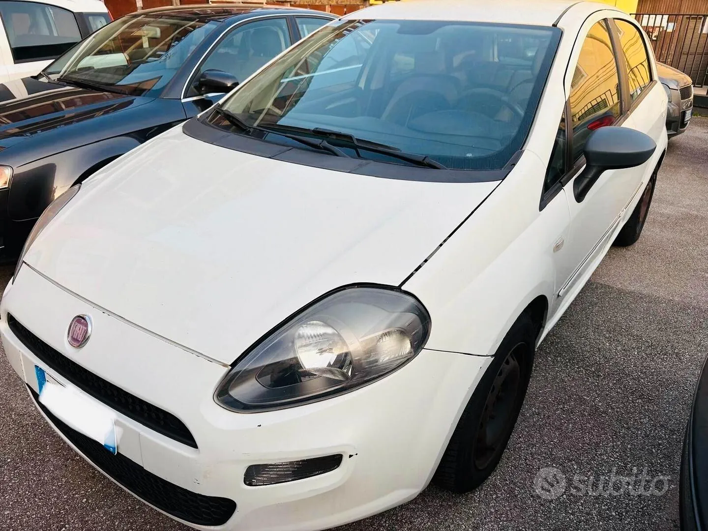 Fiat Punto Evo 2012 photo 3