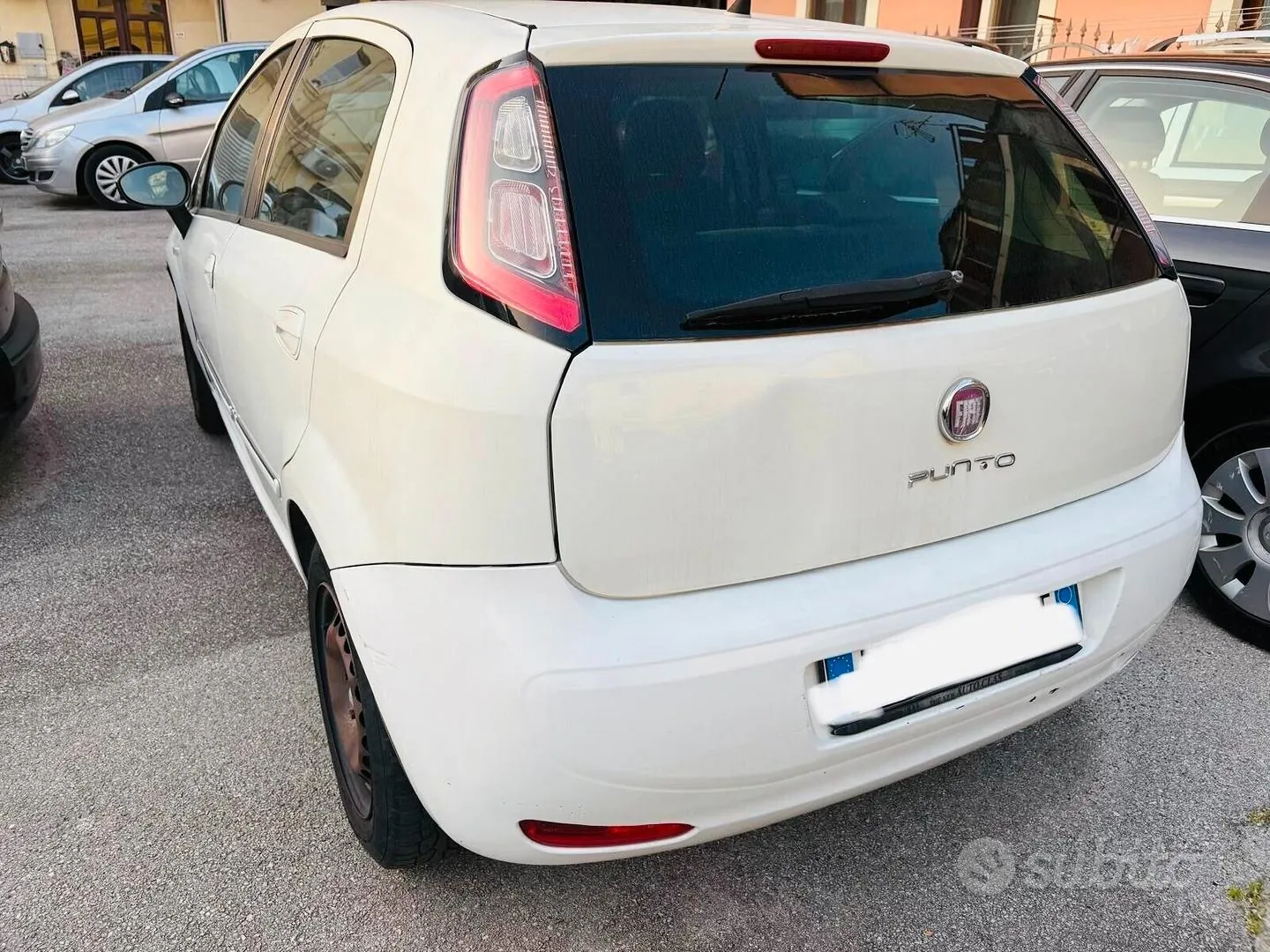 Fiat Punto Evo 2012 photo 4