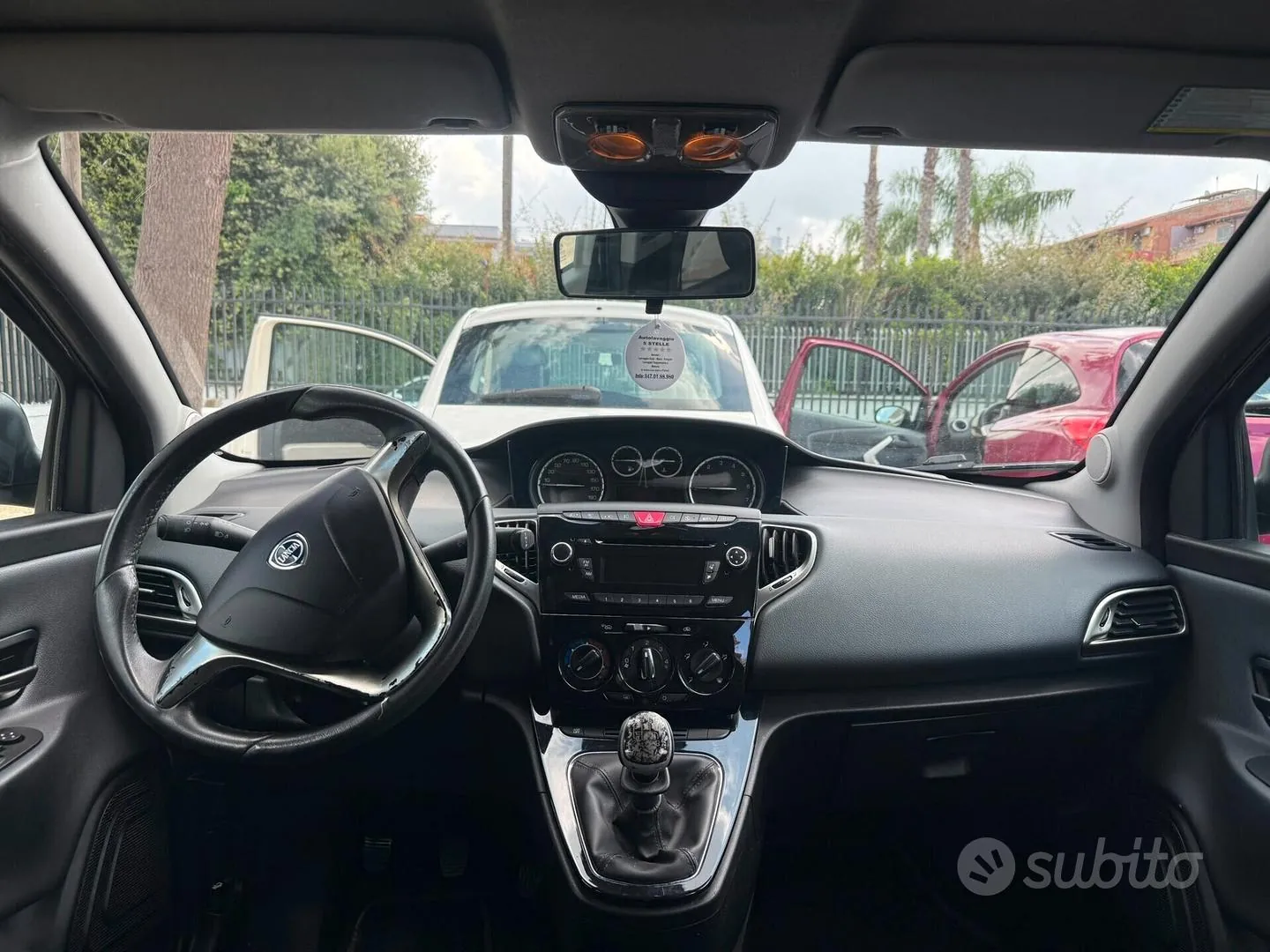 Lancia Ypsilon 2013 photo 4