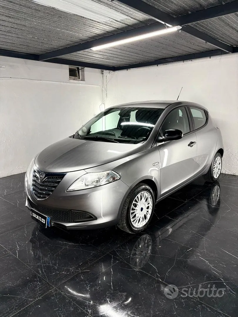 Lancia Ypsilon 2013 photo 3