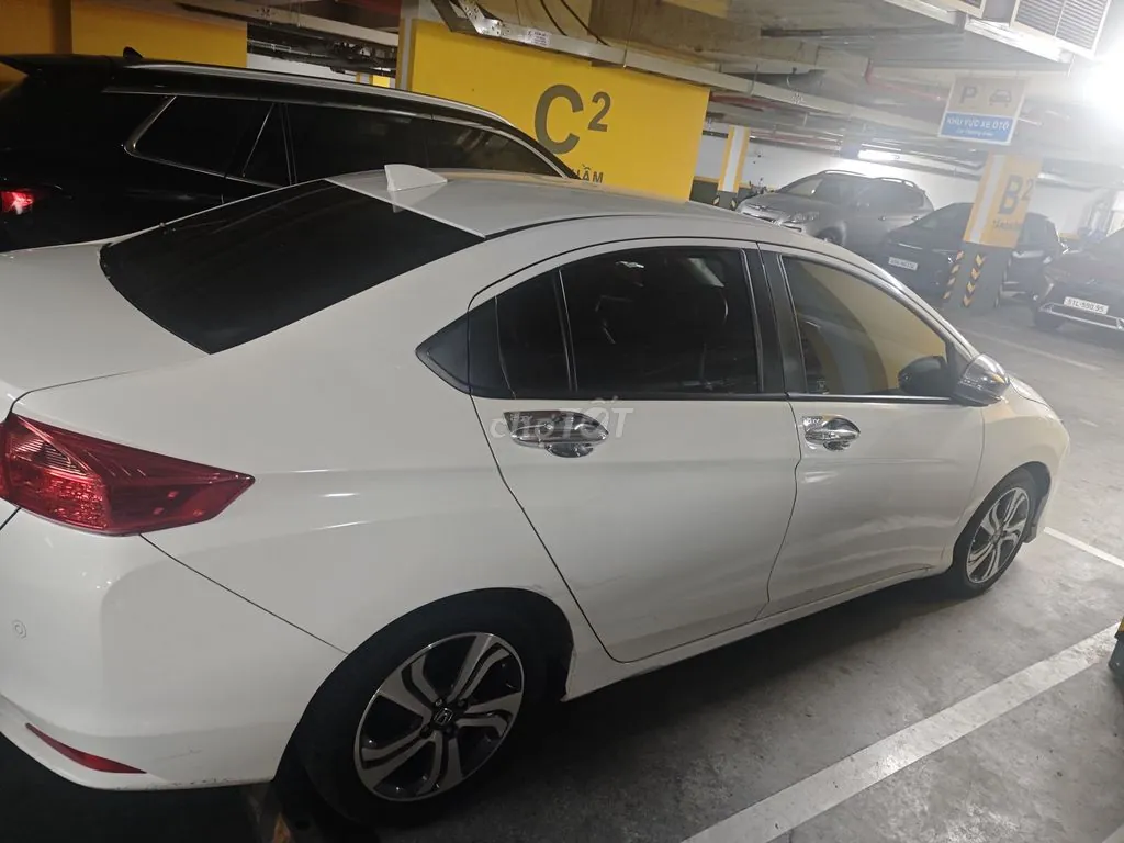 Honda City 2016 photo 4