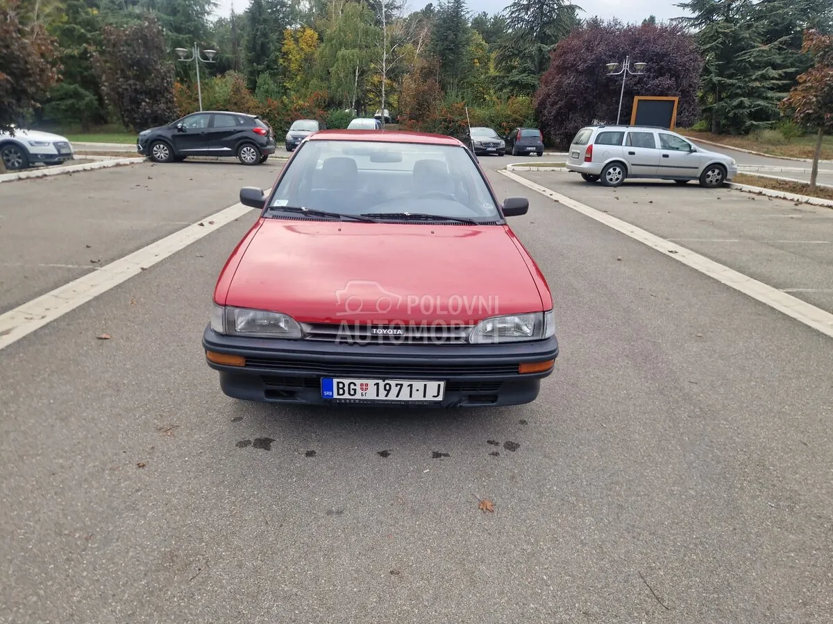 Toyota Corolla 1990 photo 2