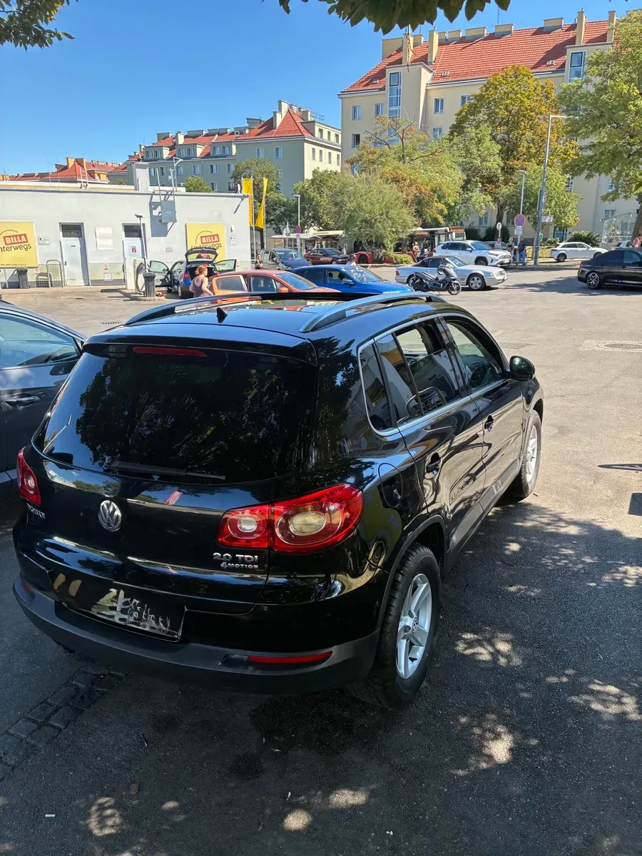 Volkswagen Tiguan 2010 photo 3