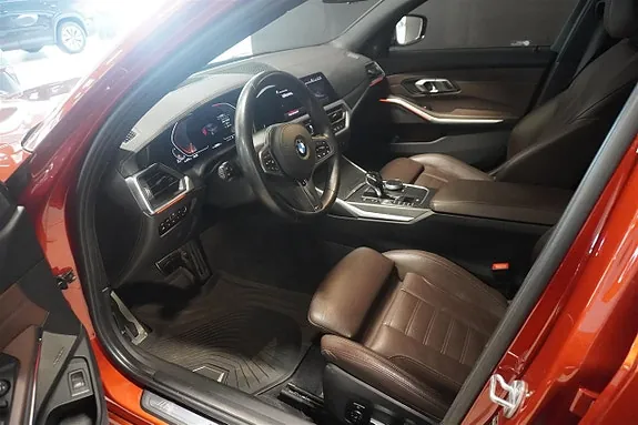 BMW 330D 2019 photo 2
