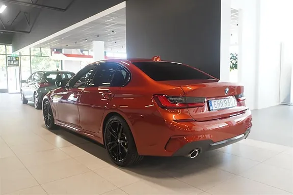 BMW 330D 2019 photo 4
