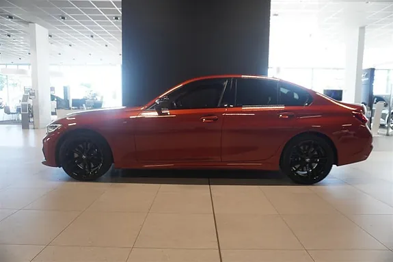 BMW 330D 2019 photo 3