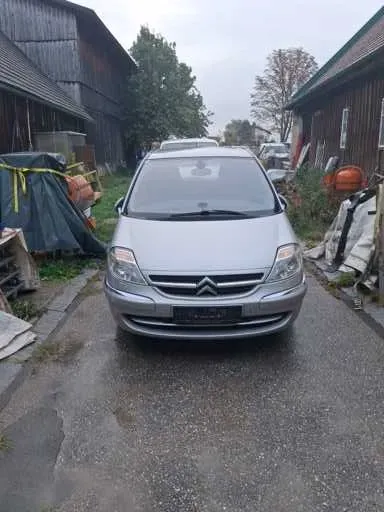 Citroen C8