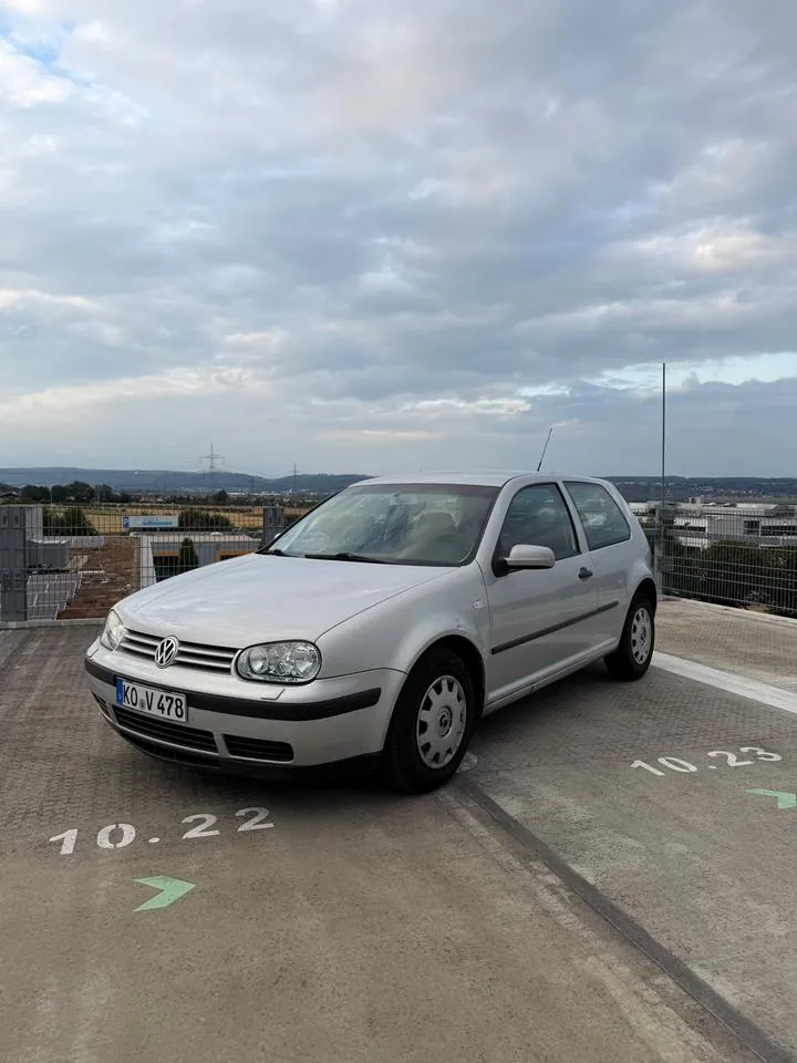 Volkswagen Golf 4
