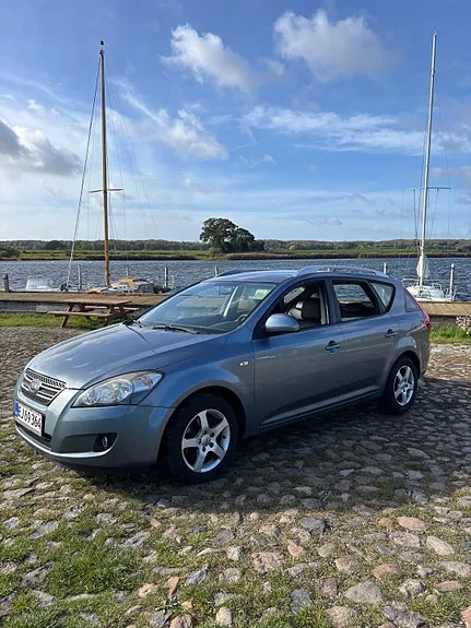 Kia Ceed 2008 photo 2