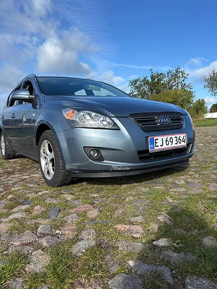 Kia Ceed 2008 photo 4