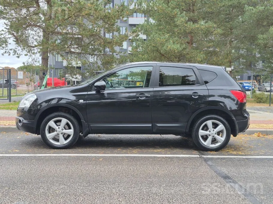 Nissan Qashqai 2010 photo 5